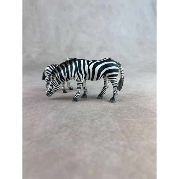 Schleich 14609 Zebra Foals Grazing Drinking Rare Retired Models - Picture 3 of 7